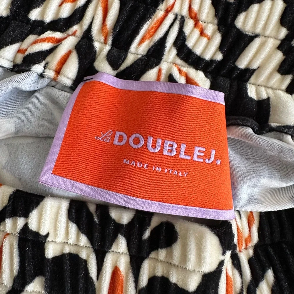 La DoubleJ Printed Stretch Velvet Wide Leg Trousers - Picture 3 of 6